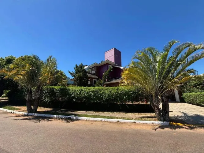 Casa em Condomínio à venda, 4 quartos, 2 suítes, 2 vagas, São Lucas - Viamão/RS