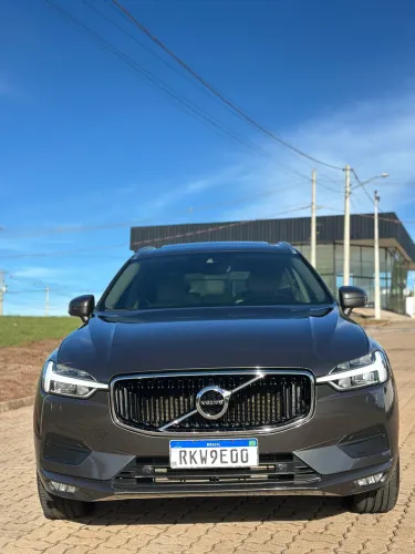 Volvo XC 60 T-5 Momentum 2.0 TURBO 254cv AWD  2020
