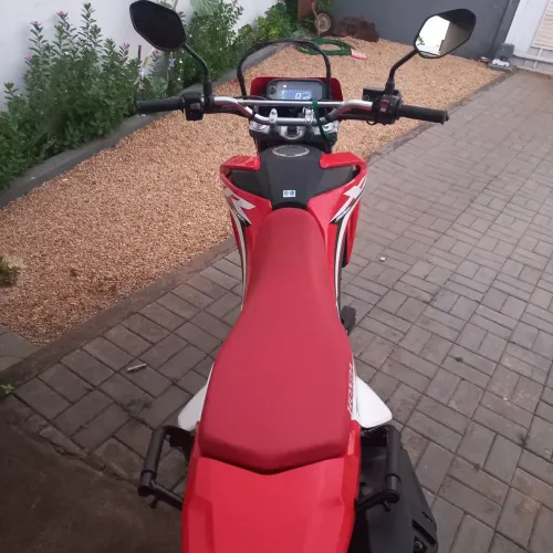 Único dono ,pega moto menor valor no negócio