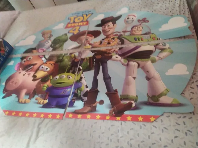 Vendo painéis do Sonic e Toy Story novinho. 