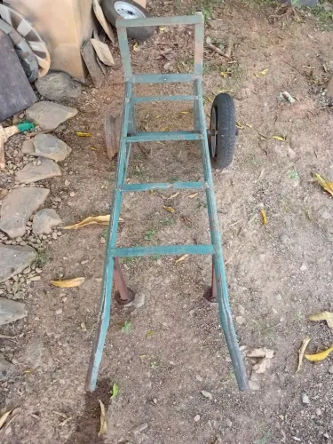 Carrinho pra Carga usado com Rodízio Extra 