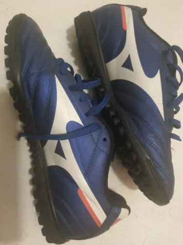 Chuteira MIZUNO MORELIA CLUB n°38
