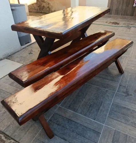 Mesa de madeira!