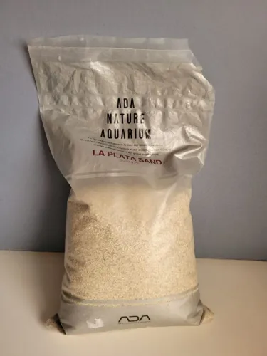 Substrato ADA La Plata Sand 1,4kg p/ aquário plantado