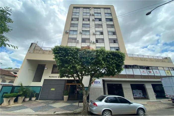 Apartamento 3 quartos no centro de Muriaé