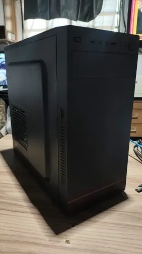Cpu i5 3330 3.00Ghz Memoria 4Gb Ddr3 Ssd 240Gb Windows 10