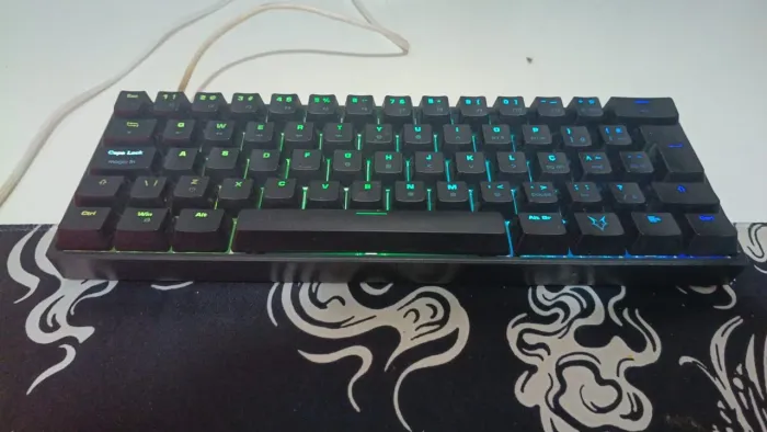Teclado husky gaming Blizzard