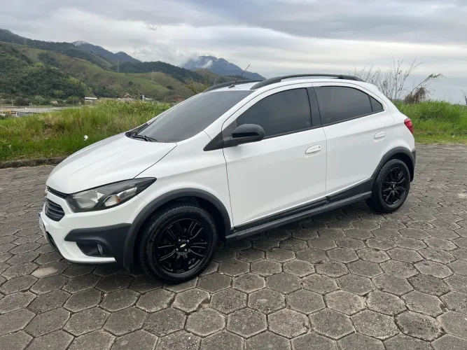 Chevrolet Onix Activ 1.4 8V Flex Aut. 4P 2019