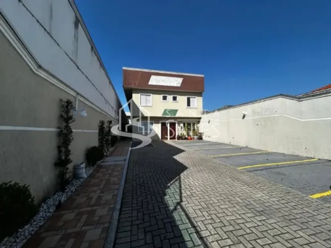 Casa em Condomínio à Venda na Vila Carrão, SP: 2 Quartos, 1 Suite e 1 Vaga!