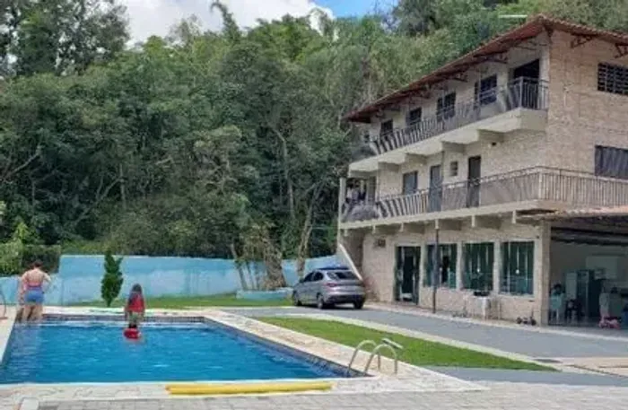 Chácara para venda no Rio Acima em Mairiporã - SP.