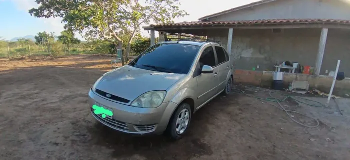 Ford Fiesta Sed. 1.6 8V Flex 4P 2005
