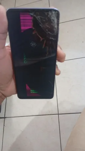 2 celular Samsung A12 Galaxy 64gb Quebrado a tela