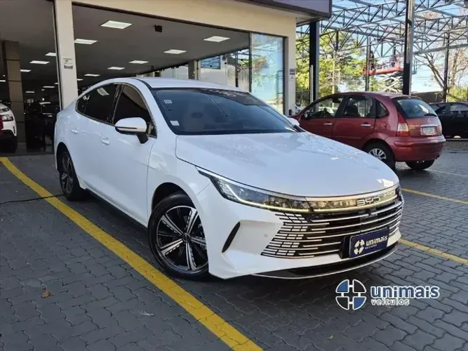 BYD King GS 1.5 16V Híbrido Aut. 2025