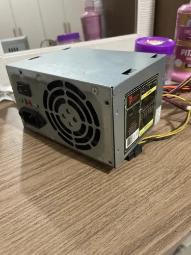 Fonte De Alimentação Thermal Power 200w Reais - Thp500as