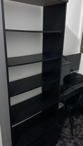 Estante e mesa 