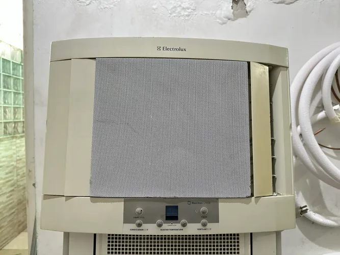 Ar Condicionado de Janela Electrolux Maximus 7500