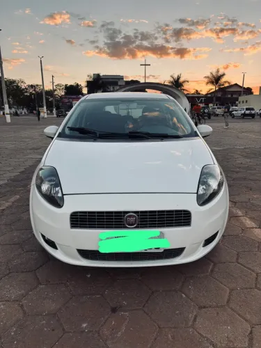 Fiat Punto Attractive Italia 1.4 F.flex 8V 5P 2012
