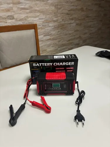 Carregador de bateria Automotivo 12v