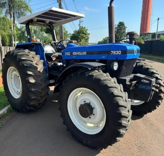 Trator New Holland 7630 02/02 - Entrada R$15.000,00