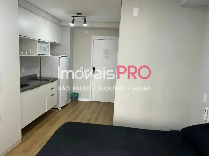 Studio mobiliado, super bonito, bem localizado.