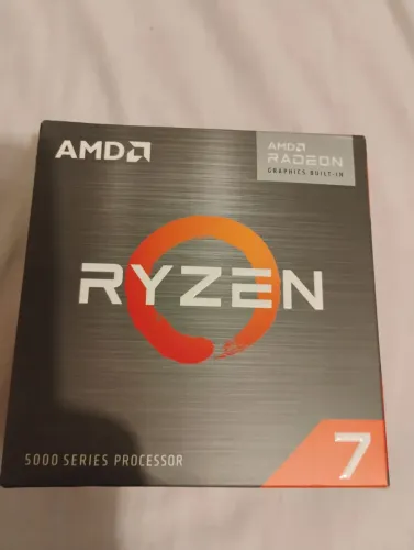 Ryzen 7 5700x 1 ANO de uso em perfeito estado somente retirada ou entrego somente SP
