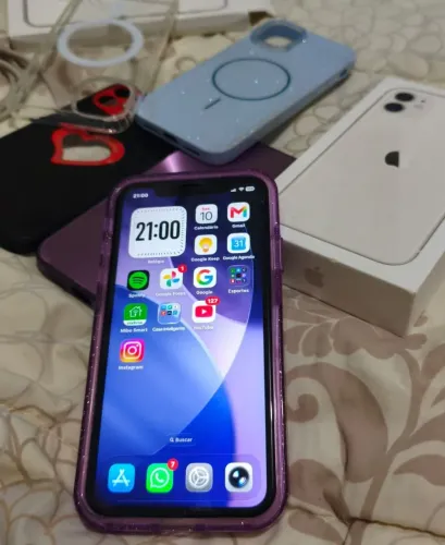 iPhone 11