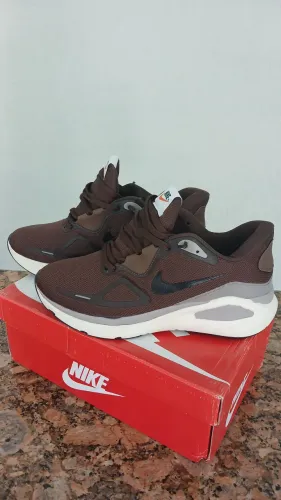 Tênis Nike Novo com Caixa
