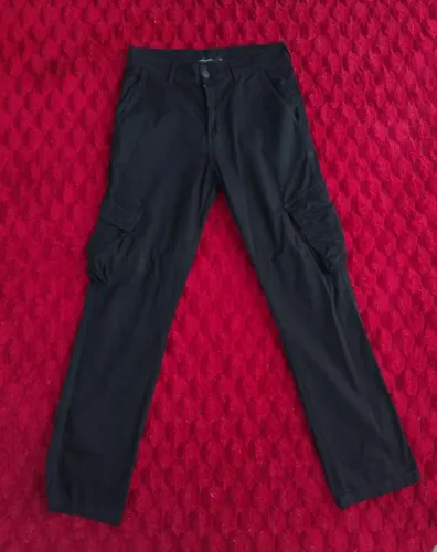 Calça cargo preta