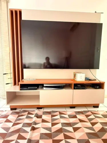 Rack tv ate 70?