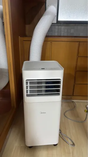 Ar condicionado portátil em perfeito estado - 110 V - Garantia da empresa ainda 