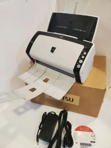 Scanner Duplex automático Fujitsu Fi 6130 scanea 60ppm