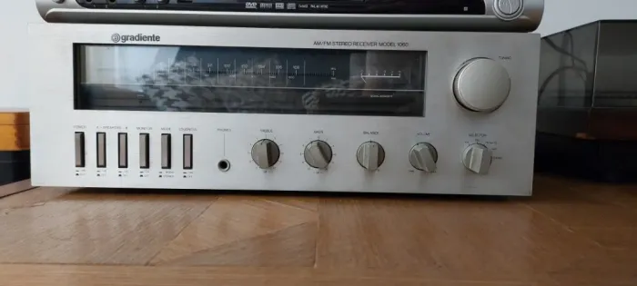Receiver Gradiente Model 1060 Vintage Stereo Original Classic - Ótimo Estado