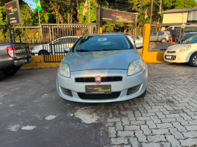 Fiat Bravo Essence Dualogic 1.8 Flex 16V 5P 2012