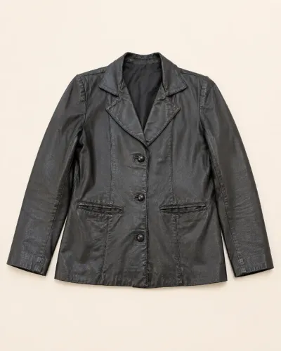 Jaqueta / Blazer Feminino em Couro Legítimo Preto - Tam. M