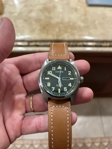 Citizen Garrison Eco-Drive Super Titânio