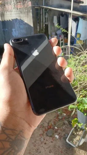 iPhone 8 Plus todo original 