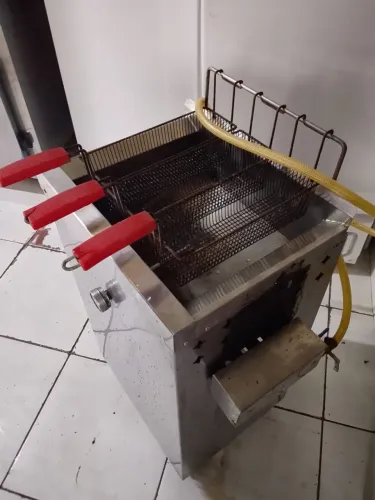 Fritadeira a Gás - seminova