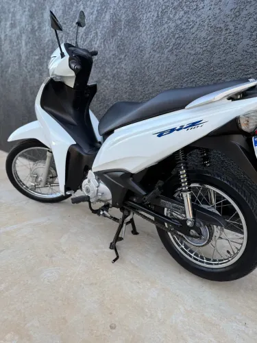 Biz 110i 2020 Branco Super Conservada