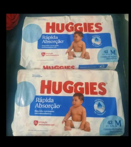 2 fraldas huggies por 100 reais