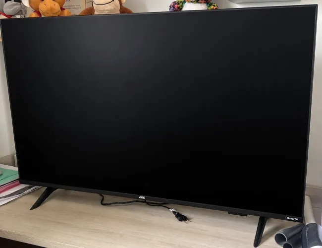 Aoc Roku 43"