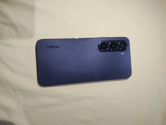 Infinix hot 60i de 256 giga 