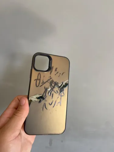 Capinha assinada pelo veigh 