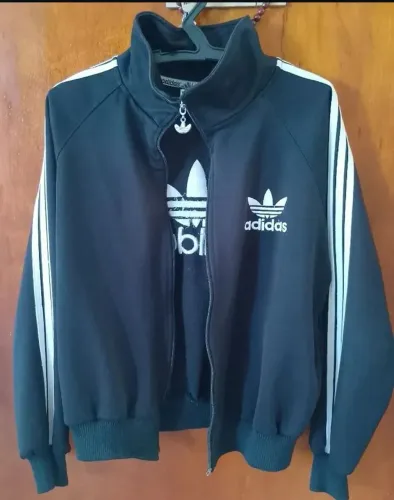 Casaco adidas