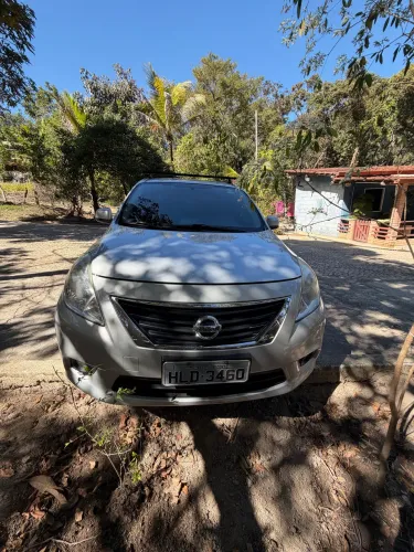 Nissan Versa SL 1.6 16V Flex Fuel 4P Mec. 2012
