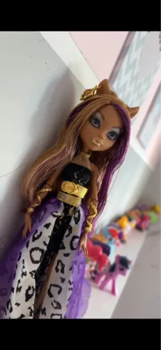 Boneca monster High Clawden 13 desejos 