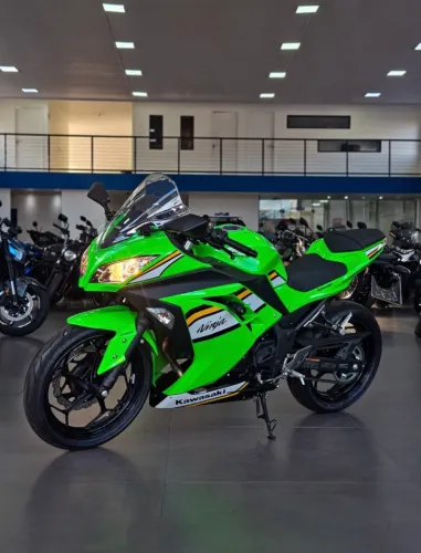 Kawasaki Ninja 300