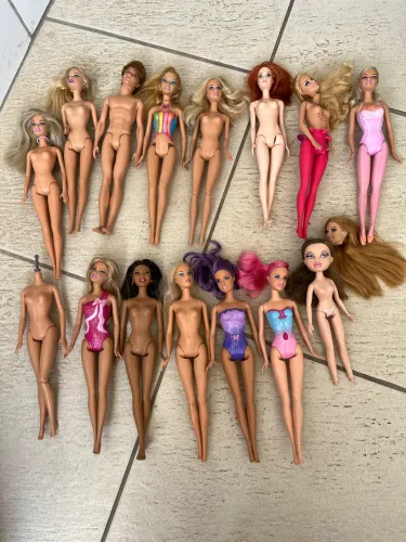 barbies lote