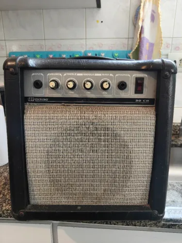 Amplificador de Baixo Meteoro Thor CB30