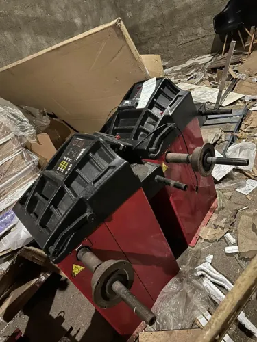 Balanceadora de Pneus 
