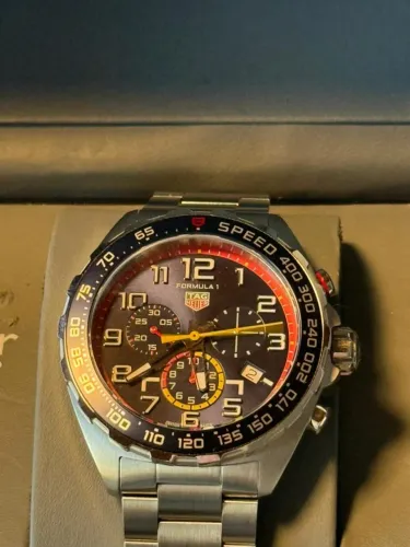 Relógio TAG Heuer Formula 1 TAG Heuer F1 Chronograph x Red Bull Racing Special Edition